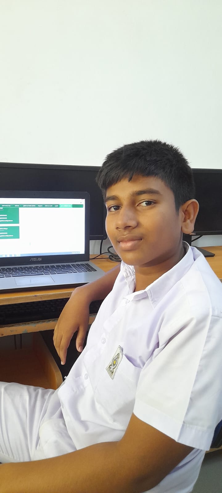 G.R.හසරැල්