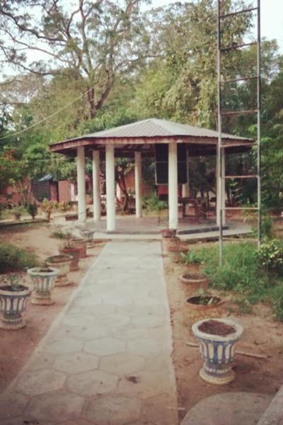 164525440 103844628476079 165752656036976235 N