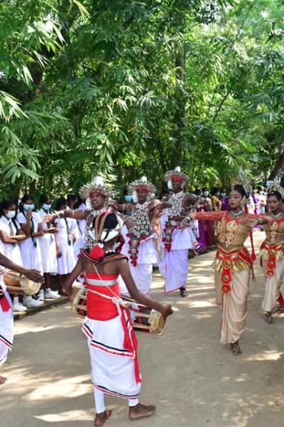 165379438 105672514959957 7644463388281018090 N