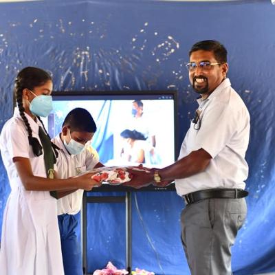 169580699 112300084297200 5810078567176745239 N