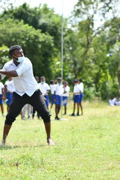 186528986 125731032954105 2593294350494241752 N