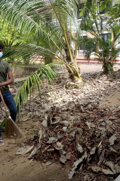 214737864 162660872594454 6883482200208863039 N