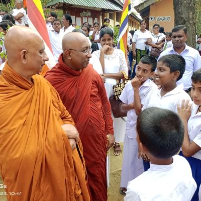 328458778 2370999639744288 4580796604312087339 N